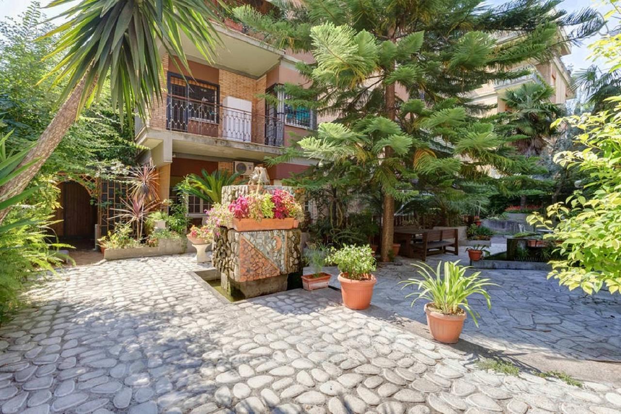 Guest House Il Limone Nascosto Рим Екстер'єр фото